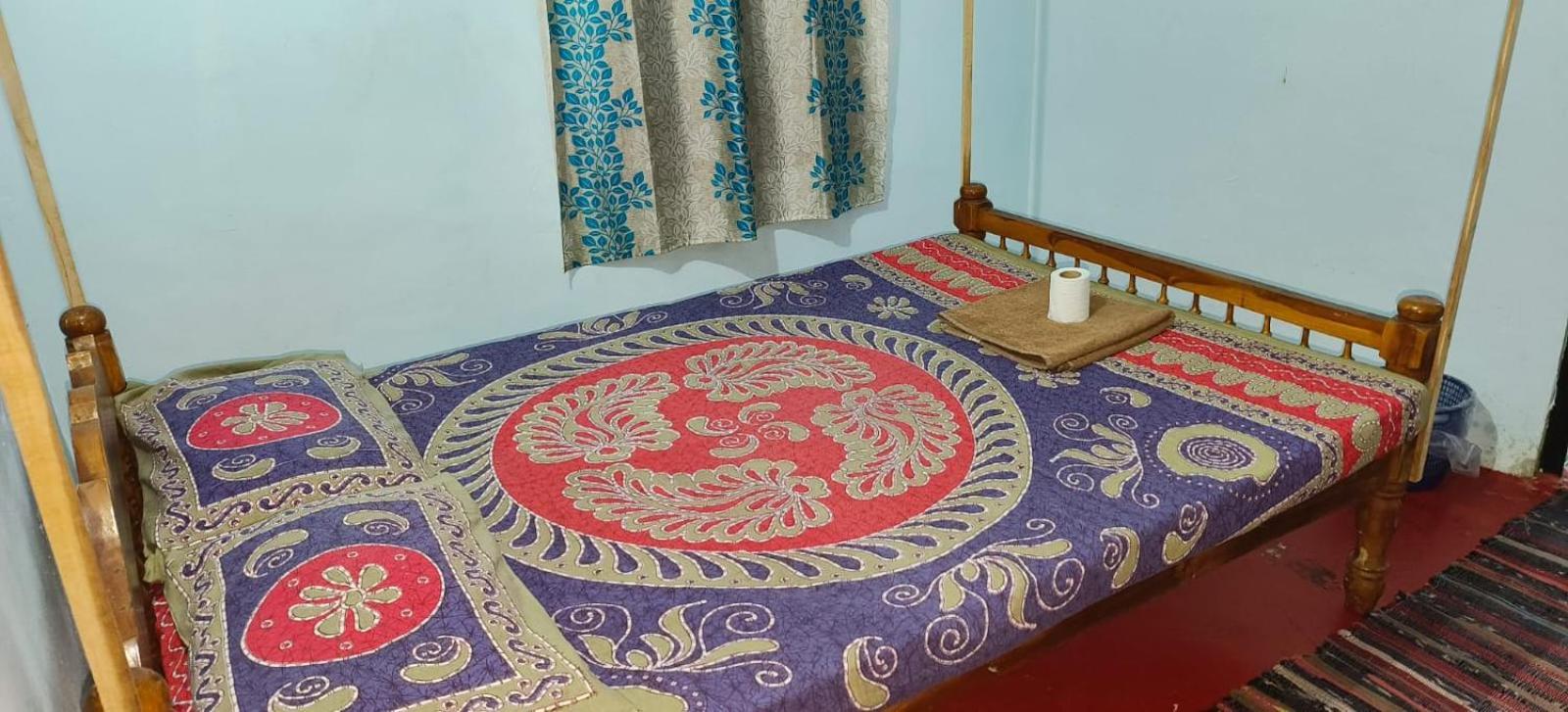 The Blues Hotel Alappuzha Стая снимка